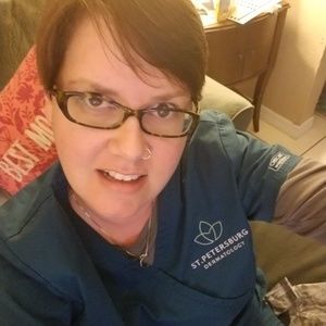 Meet your Posher, Robyn